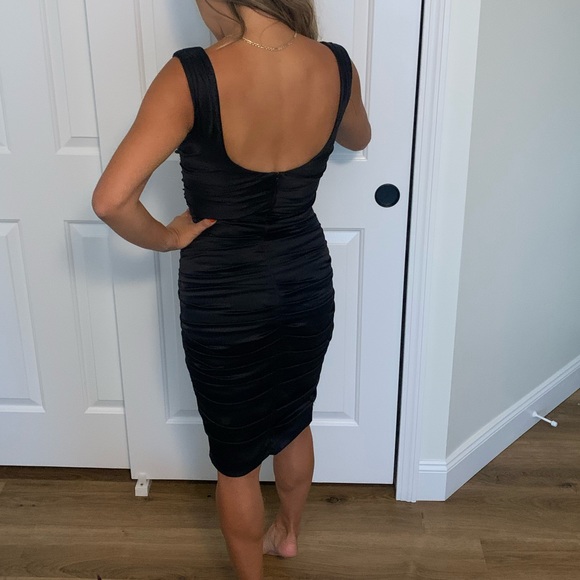 The best LBD cache Ruched formfitting - Picture 3 of 3